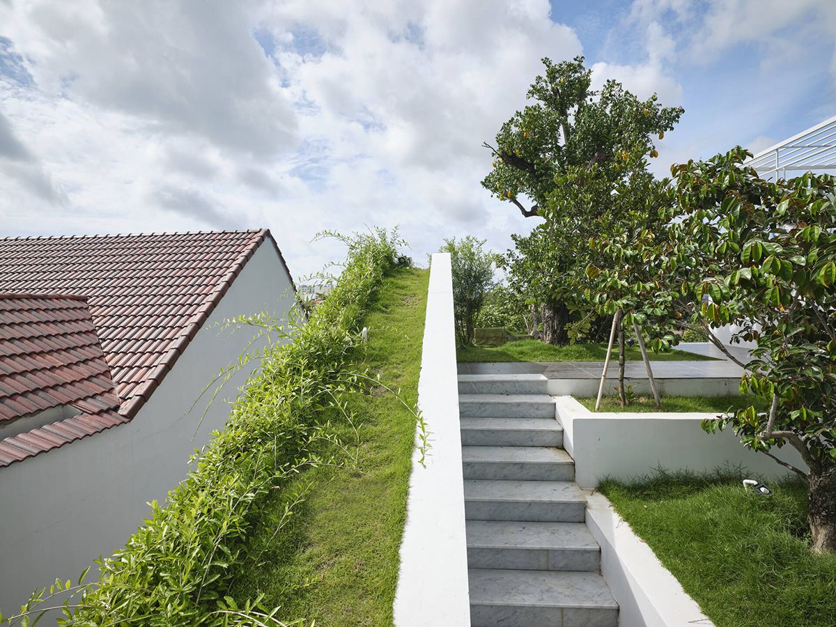 绿意盎然的三层别墅 | 和谐自然的生活空间-49