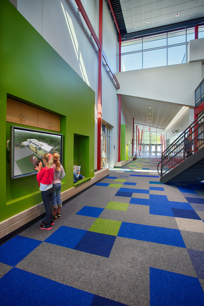 米尔斯湖小学-16