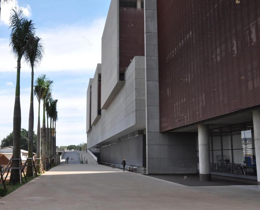 巴西 UFABC 大学校园 | 绿色环保的生态建筑设计-6