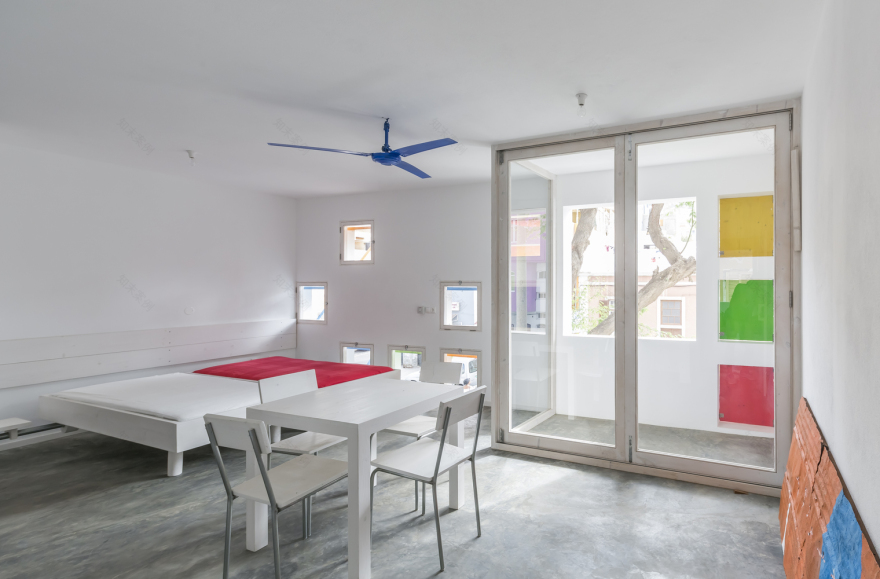 Casa Celestina · 灵活多变的色彩空间丨Ramos Castellano Arquitectos-44