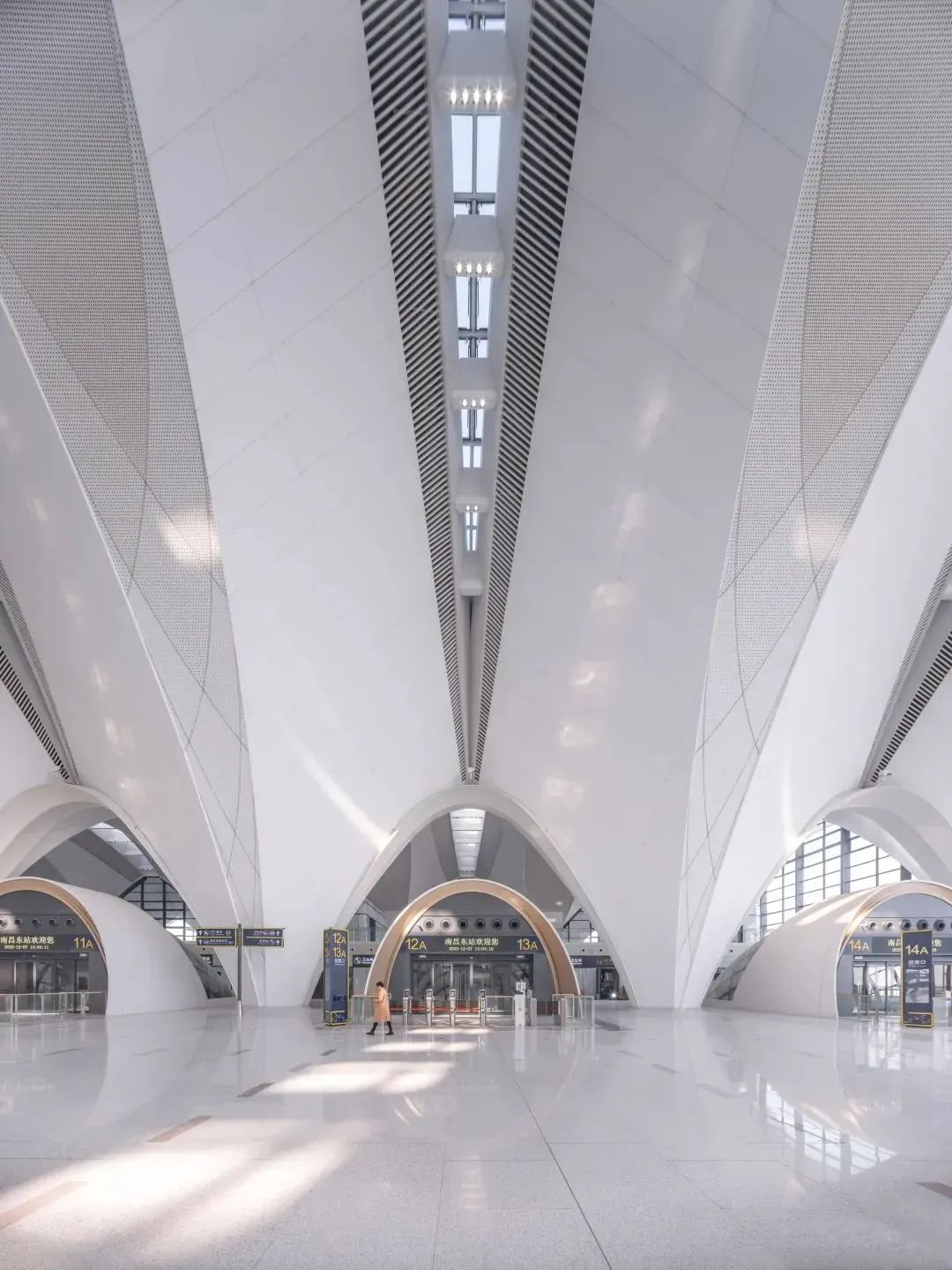 南昌东站新建南昌至景德镇至黄山铁路丨中国南昌-33