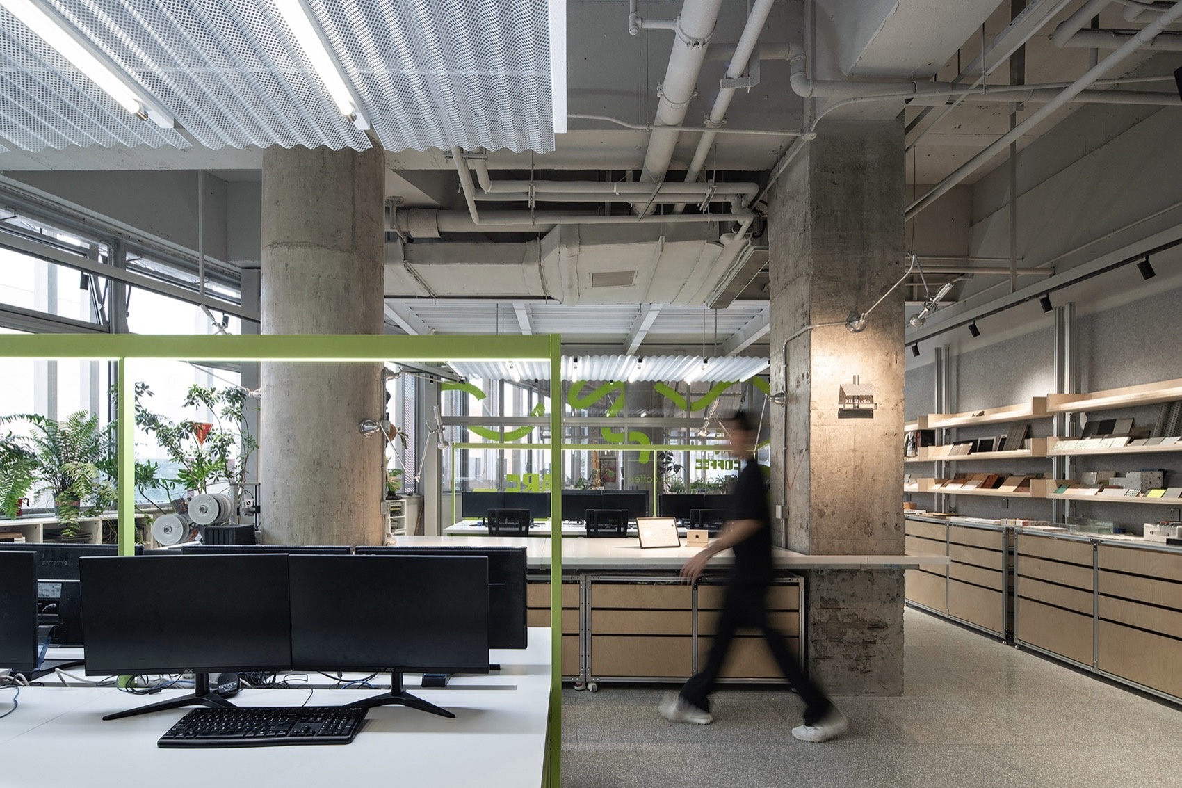 上海拾集建筑办公室及盎然咖啡丨中国上海丨上海拾集建筑设计有限公司-26