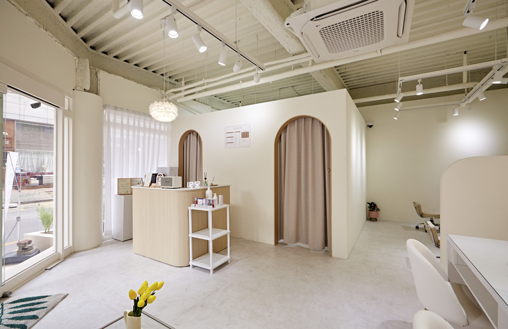 简约时尚的 15 平米小空间设计-10