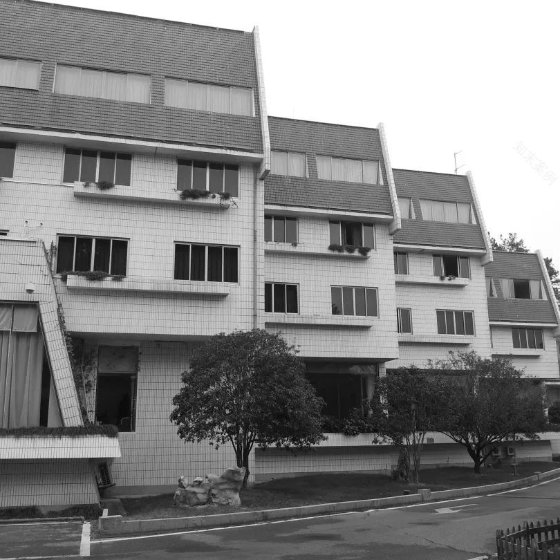 千岛湖阳光大酒店改造项目丨中国浙江丨中国美术学院风景建筑设计研究总院有限公司—第三综合设计研究院-11