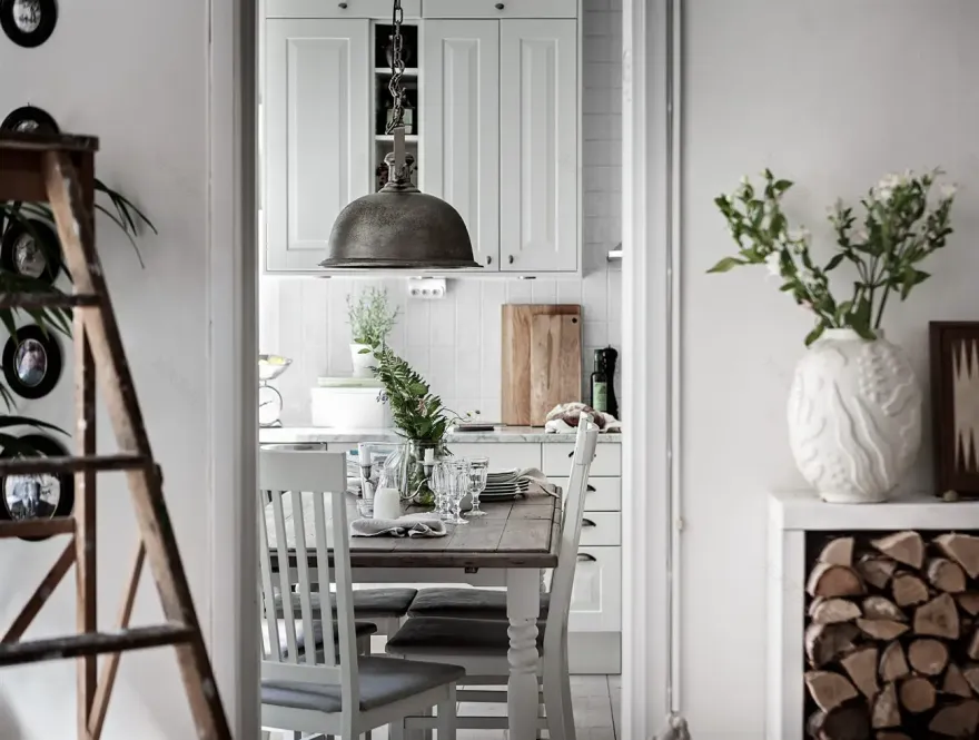 1880 年古建筑中的宁静城市公寓-2