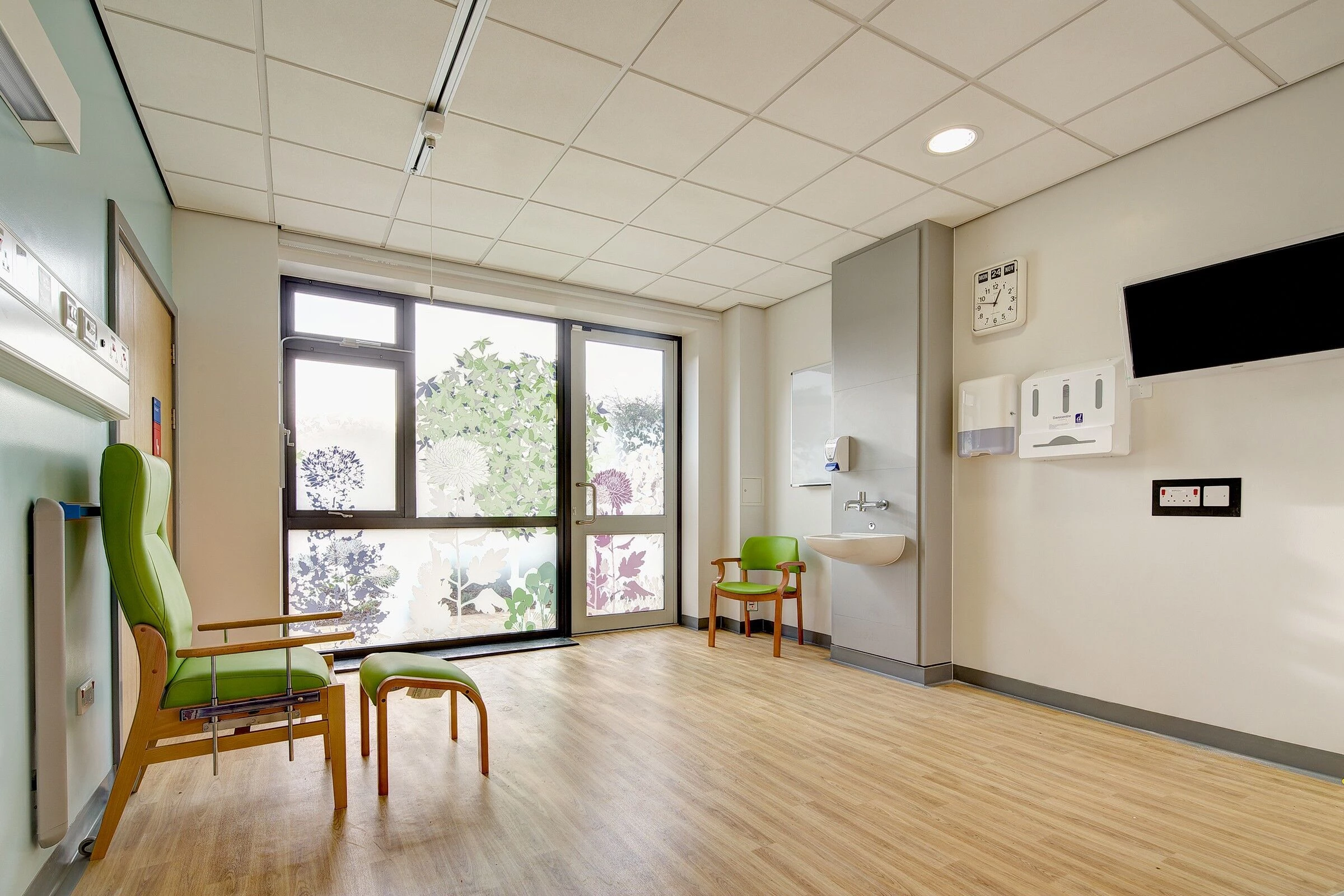 比斯特社区医院丨英国丨IBI Group-17