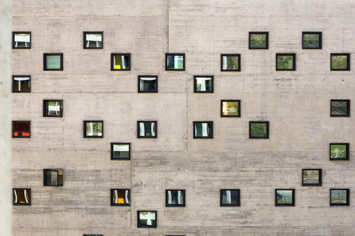 School of Economics and Business Diego Portales University  Rafael Hevia + Rodrigo Duque Motta + Gabriela Manzi-57