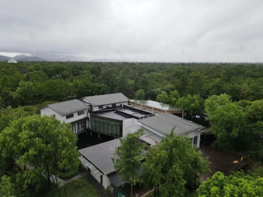 最美滨水书店 杭州 西溪·果麦丨中国杭州-12