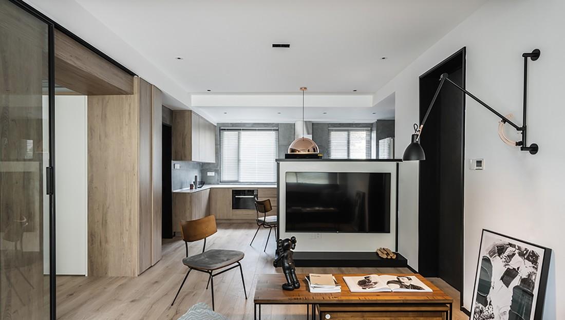 135㎡简约两居，真皮沙发与工业风茶几的完美融合-8