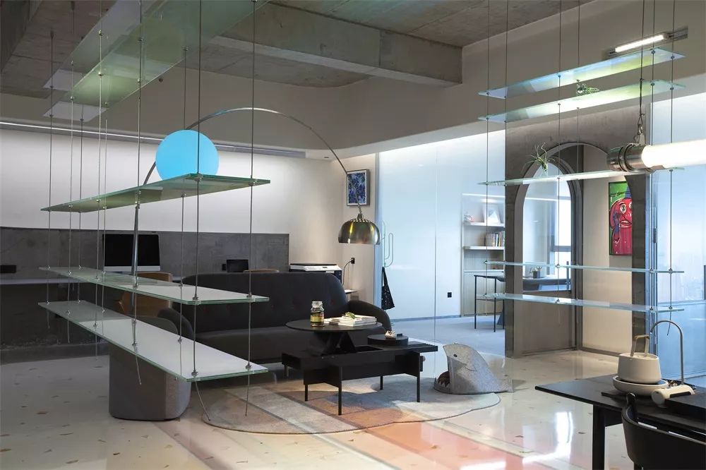 卧野空间设计事务所办公室——自由交流的弧形空间-7