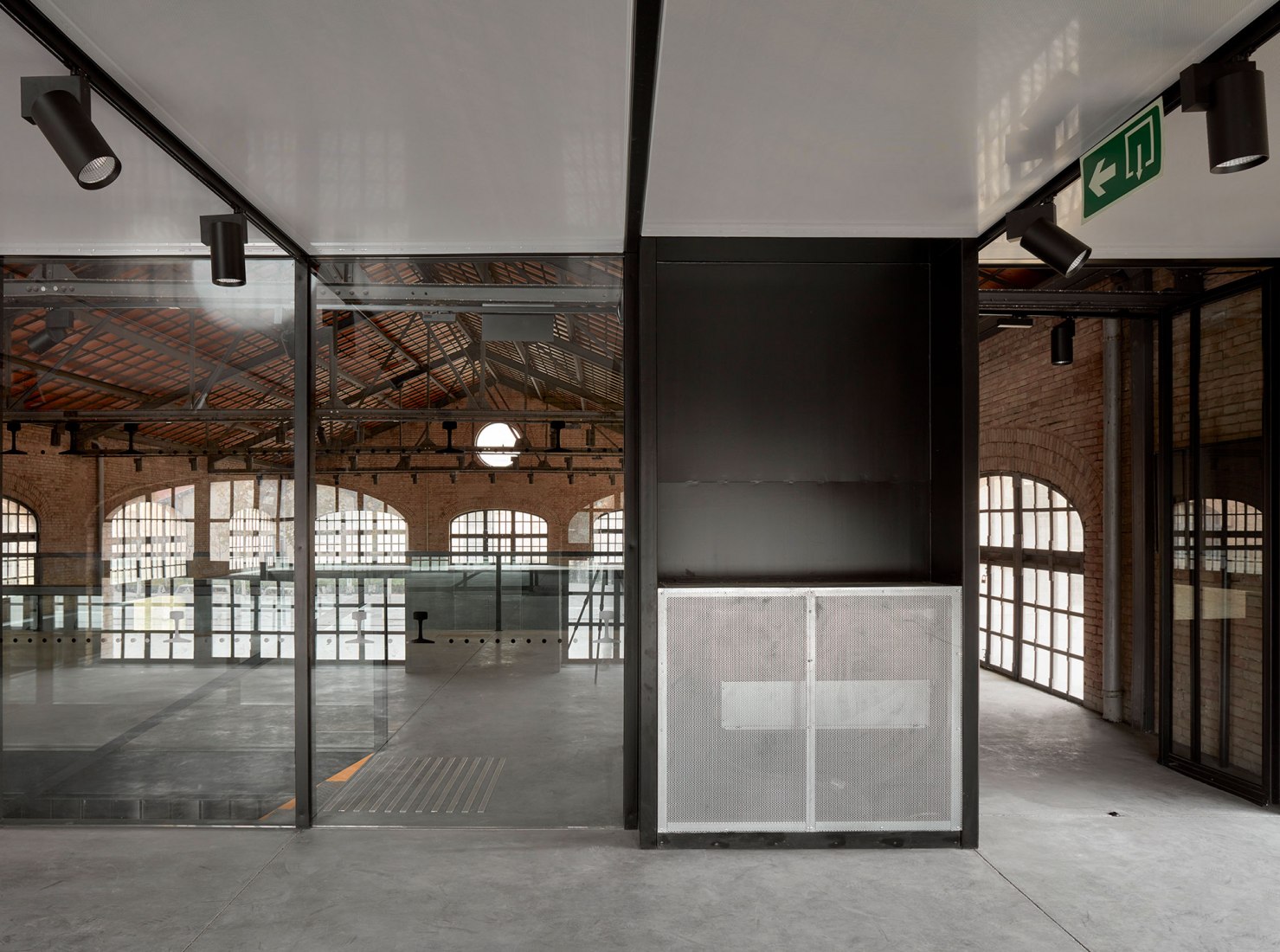 瓦伦西亚中央公园3号棚改建新文化厅丨西班牙丨Contell  Martínez Arquitectos-40