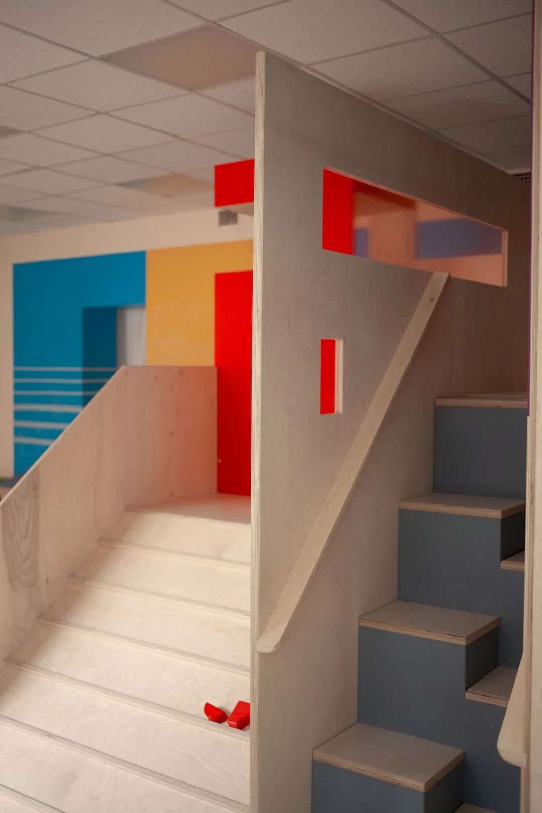 俄罗斯儿童岛游乐空间-23