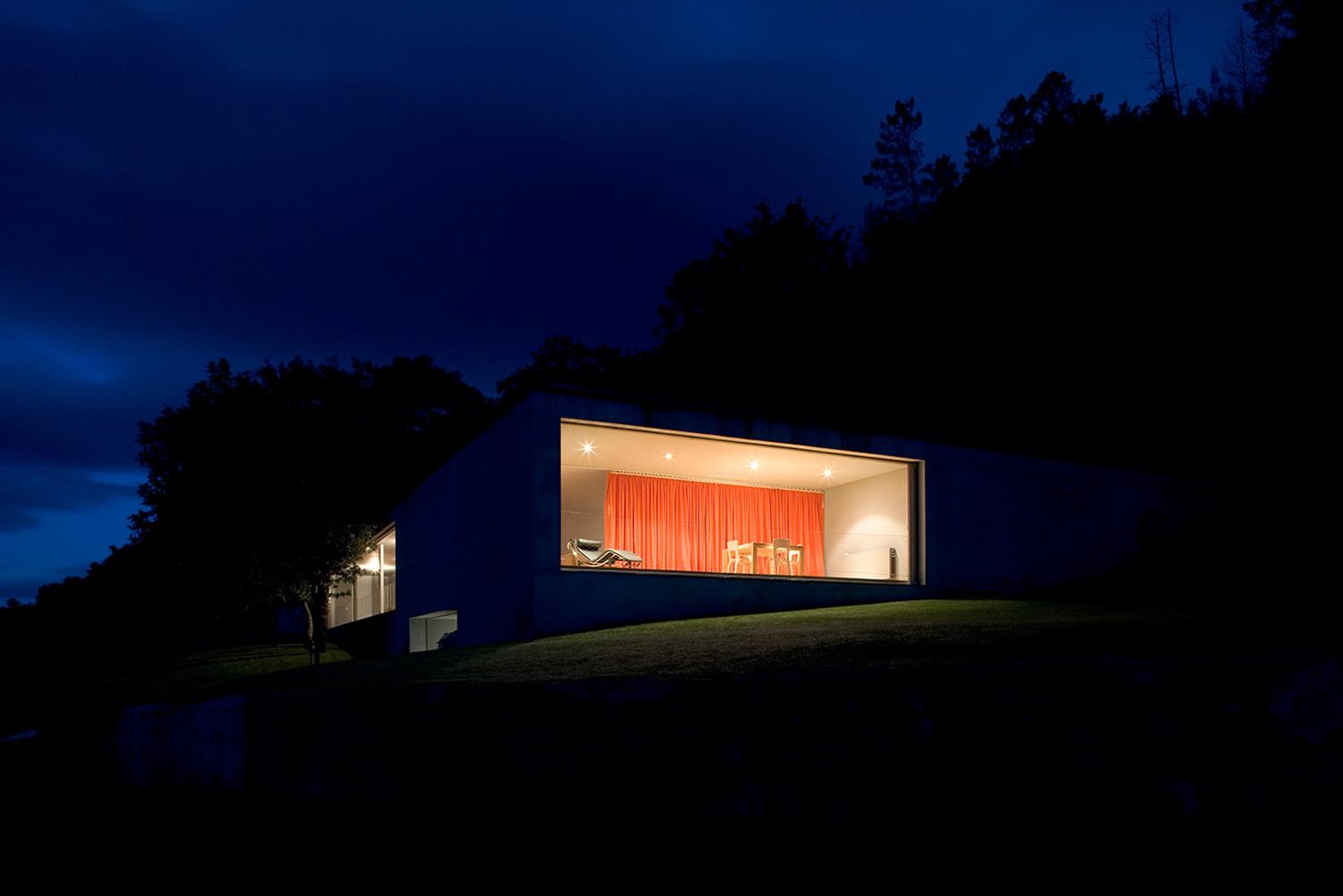 葡萄牙山谷住宅-7