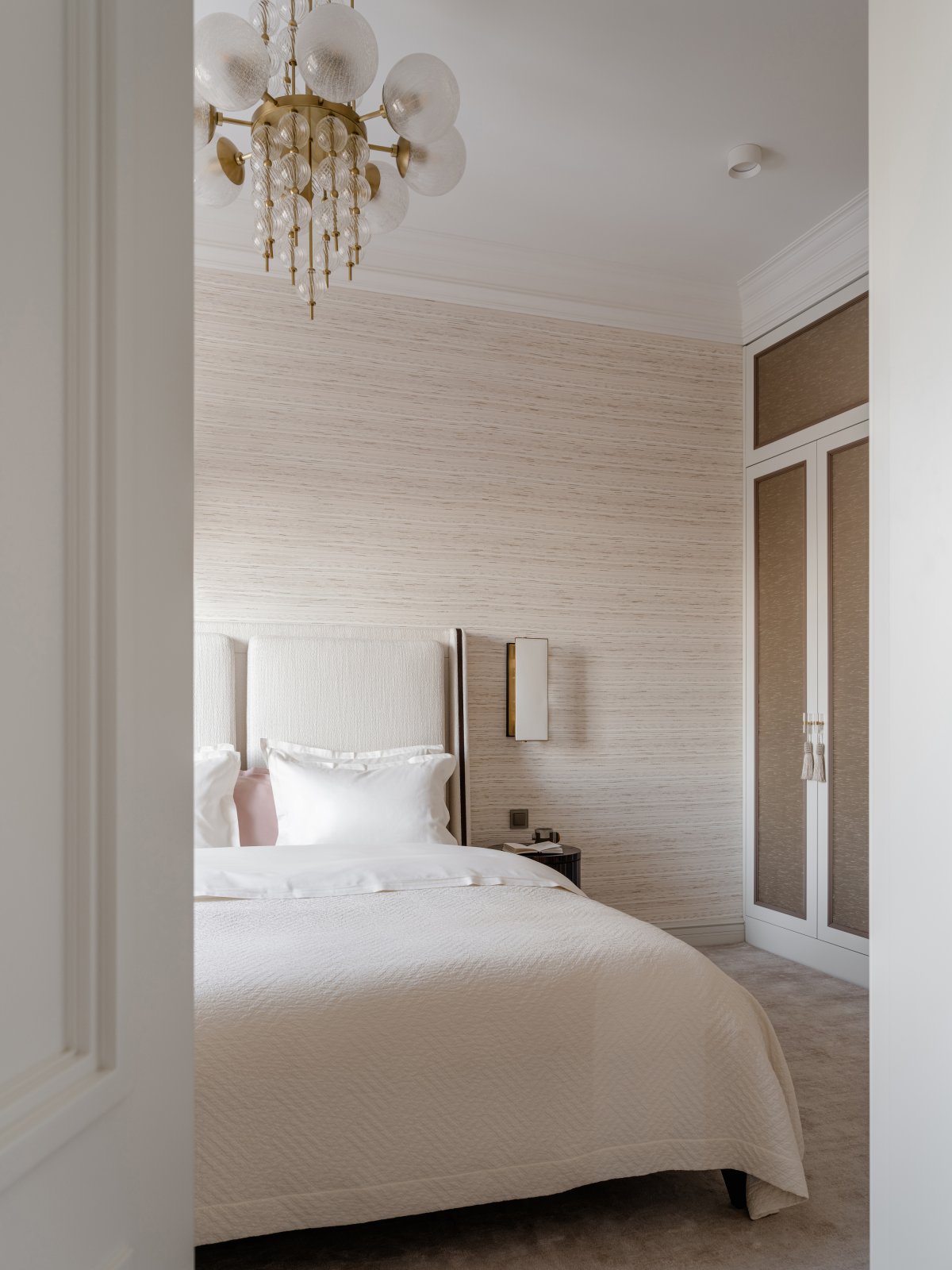 莫斯科历史中心 75 平米公寓设计丨俄罗斯莫斯科丨Maya Gusovskaya,Yana Bykova-13