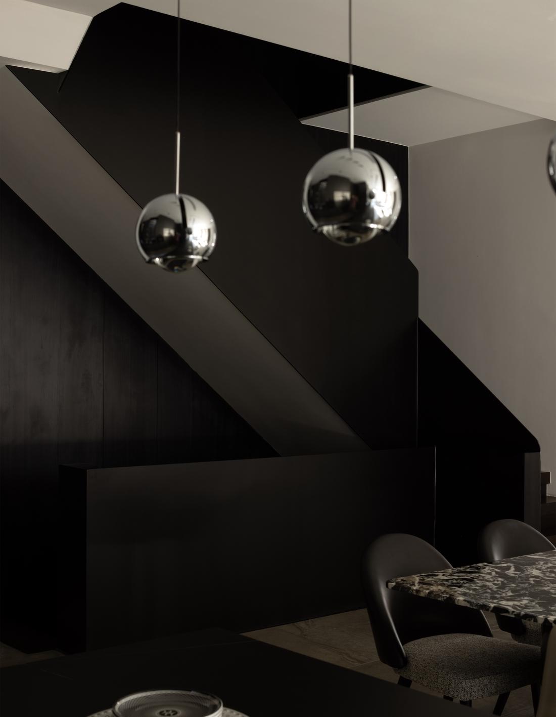 现代轻奢质感别墅设计-28