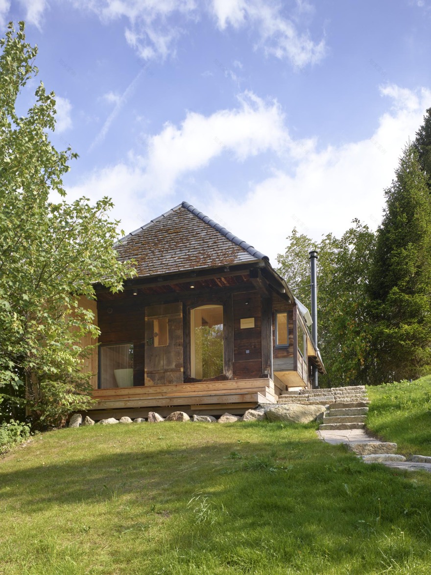 德国黑森林 1000 米高空的环保小屋-39