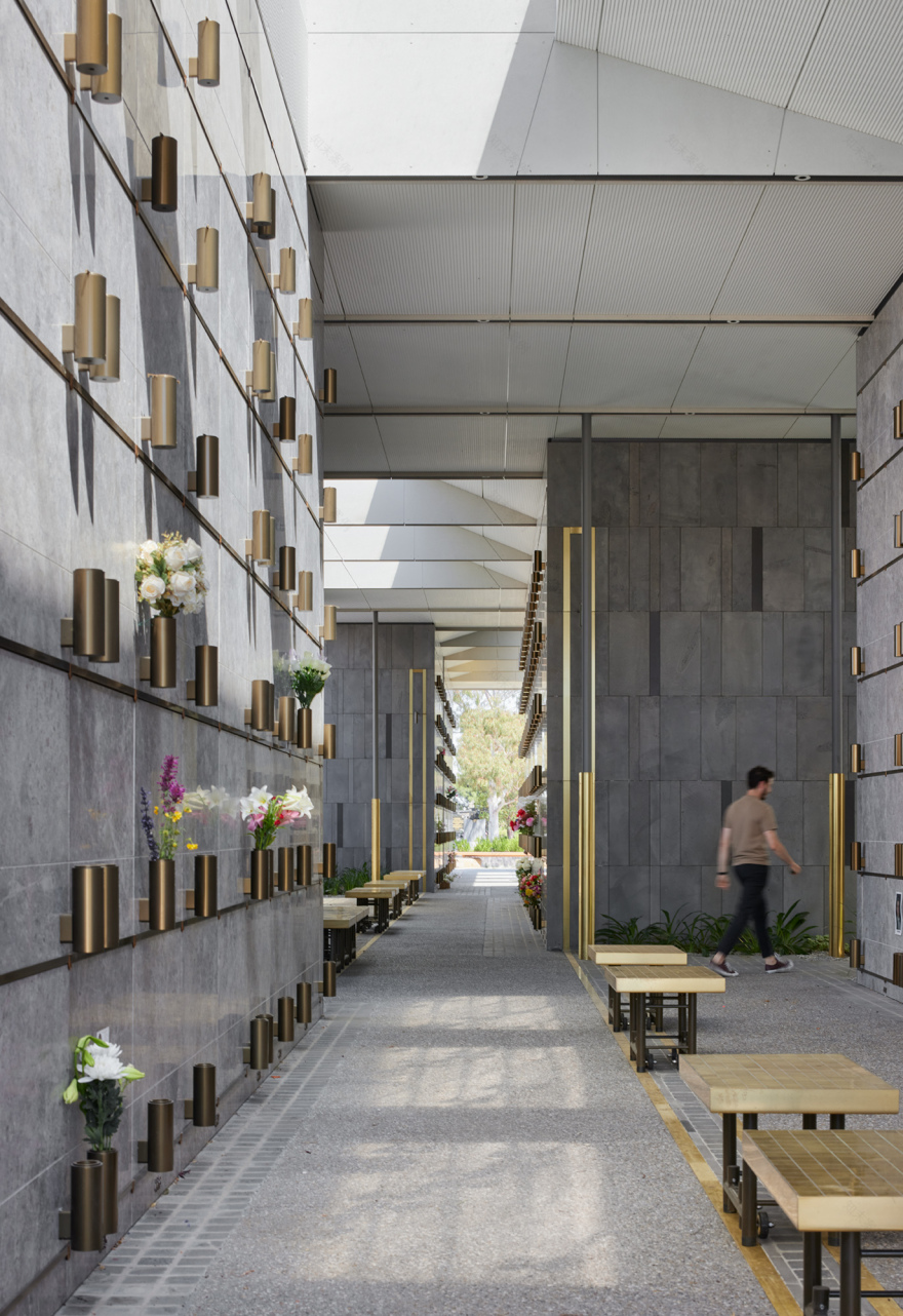 Gallery of the Saints Mausoleum Extension / BENT Architecture-34