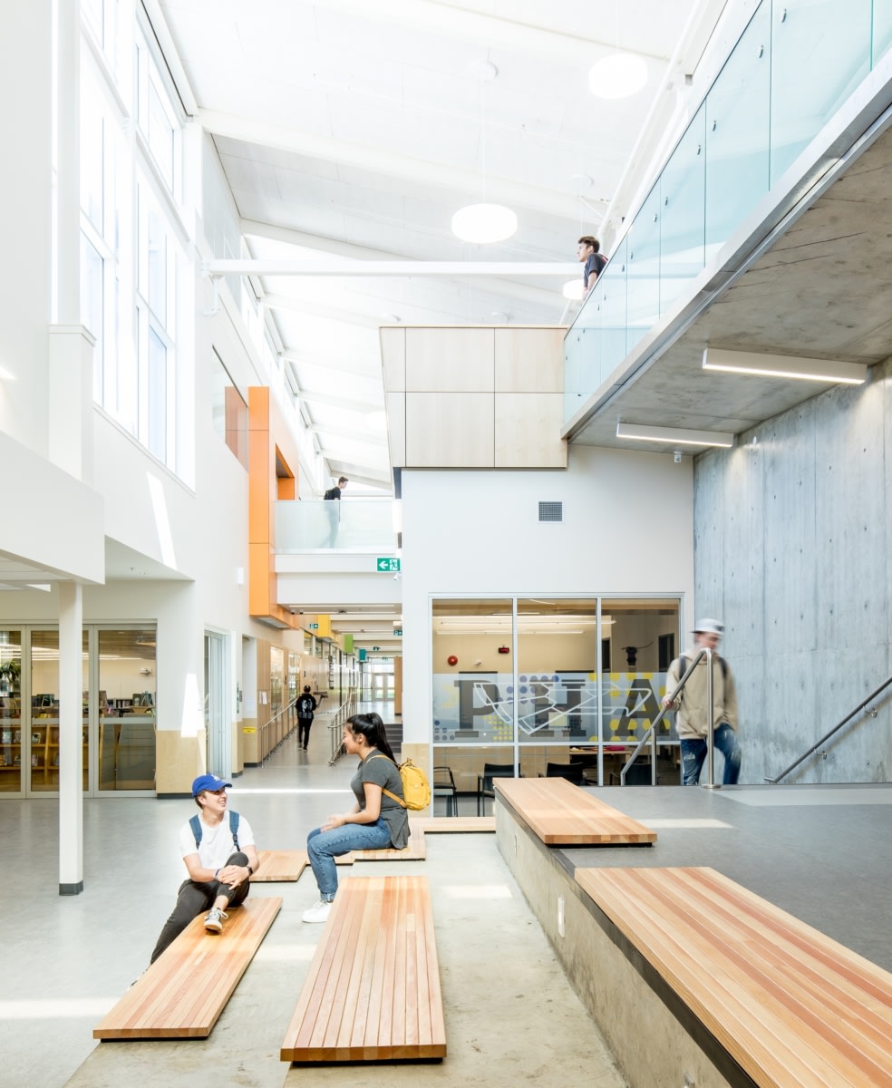 加拿大 Alpha 中学地震升级与现代化扩建-8