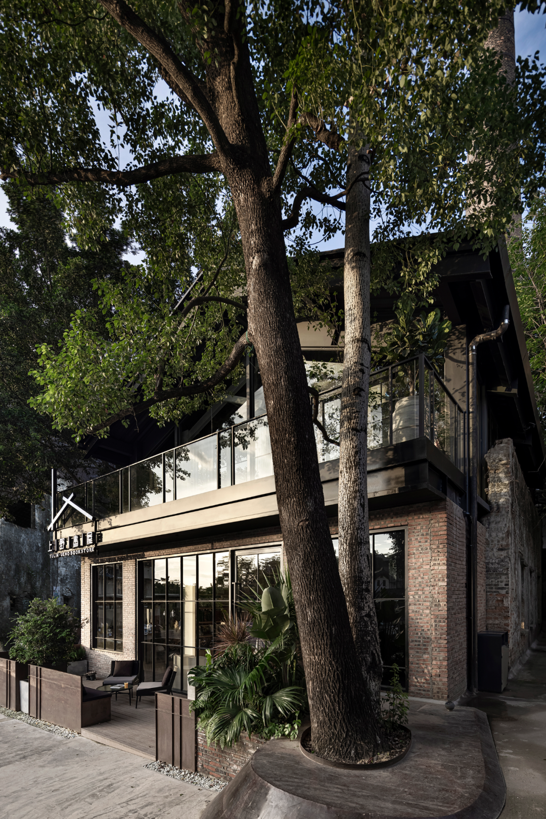 篽箖·上野书屋丨中国惠州丨BDSD吾界空间设计-17