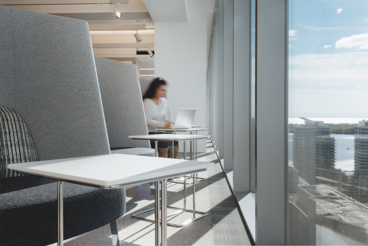 Toronto Teknion 办公室与展示空间-16