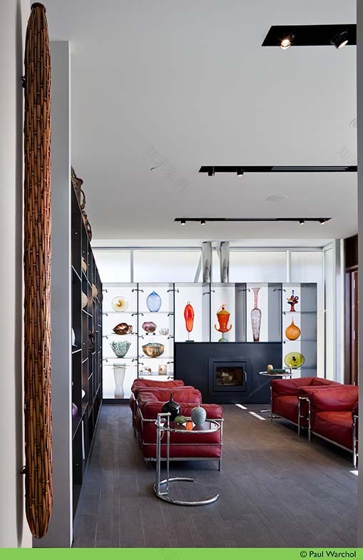 漂浮在海面上的钢构私宅-23