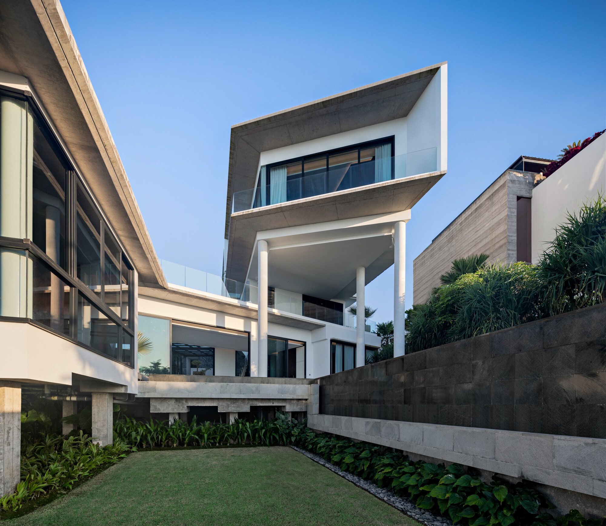 卢克·豪斯丨印度丨Budi Pradono Architects-22