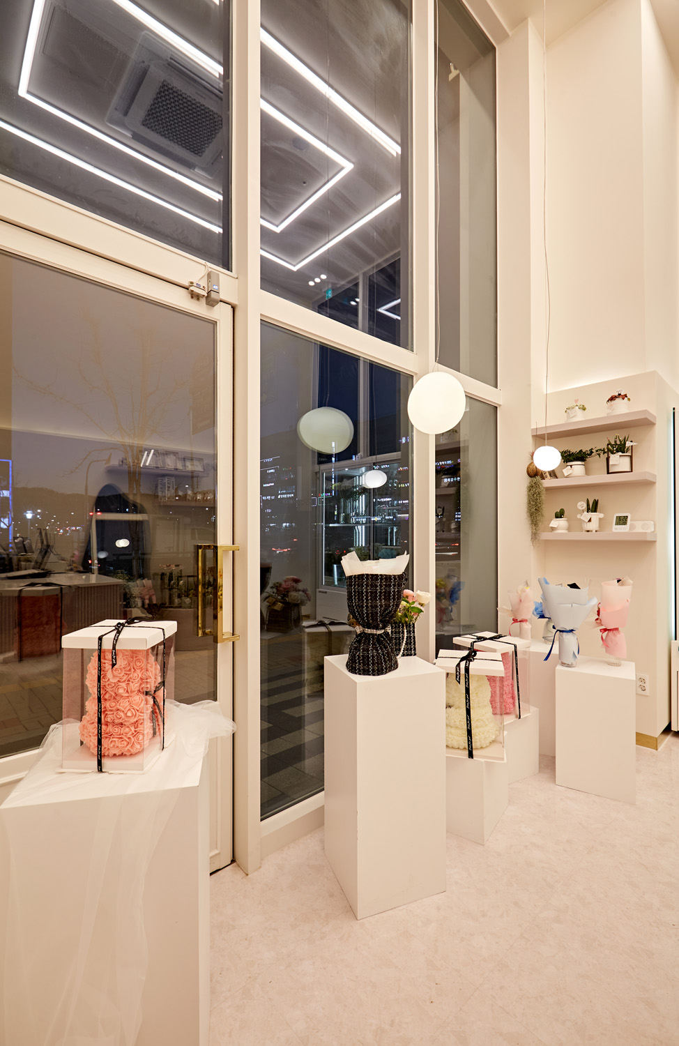 白色简约设计，奥地利的优雅六星级酒店-12