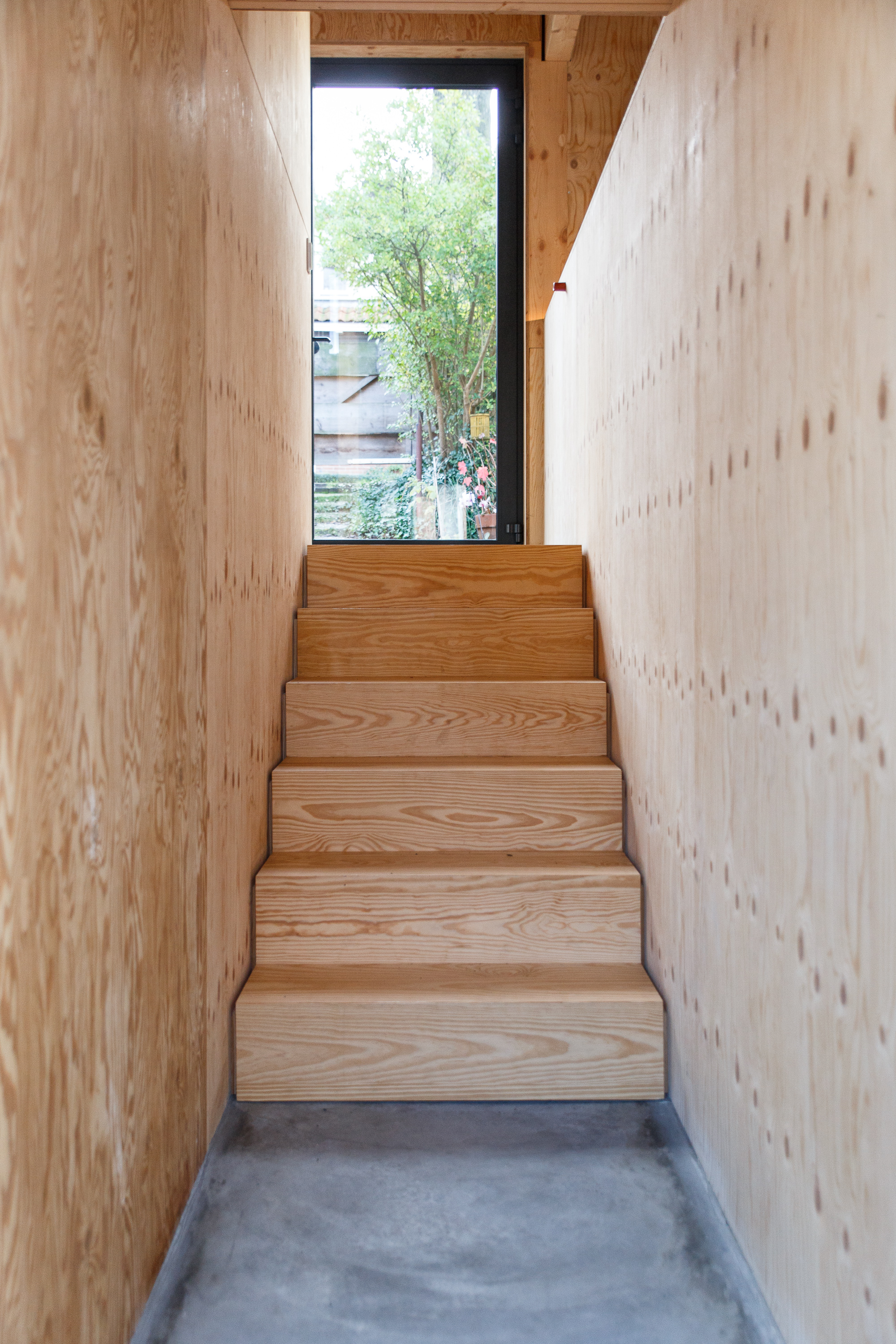 阿姆斯特丹"波"住宅 | 室内设计中的波浪元素与空间利用-8