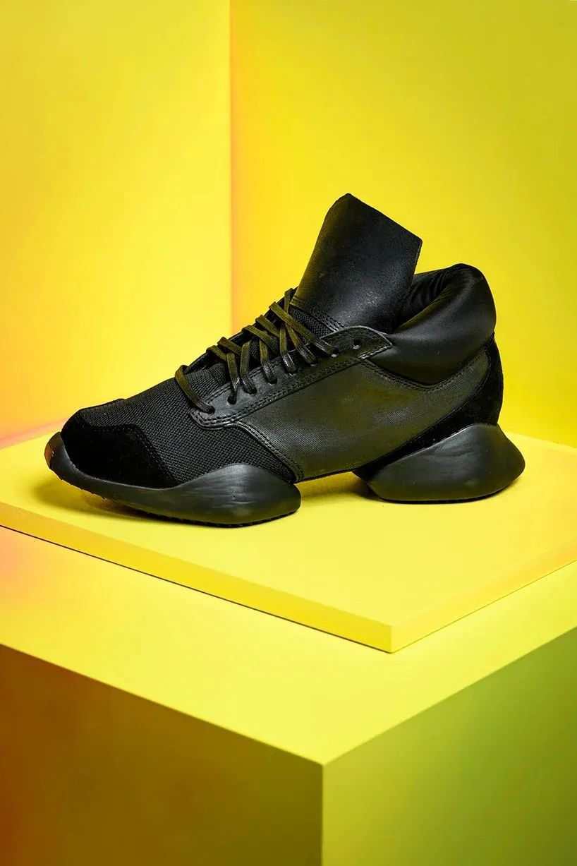 ​Mathieu Lehanneur为sneakers运动鞋“游乐场”设计了丰富多彩的场景-44