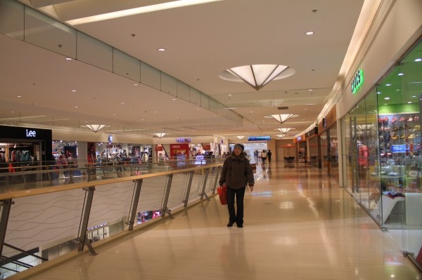 几十个超牛购物中心中庭方案-135