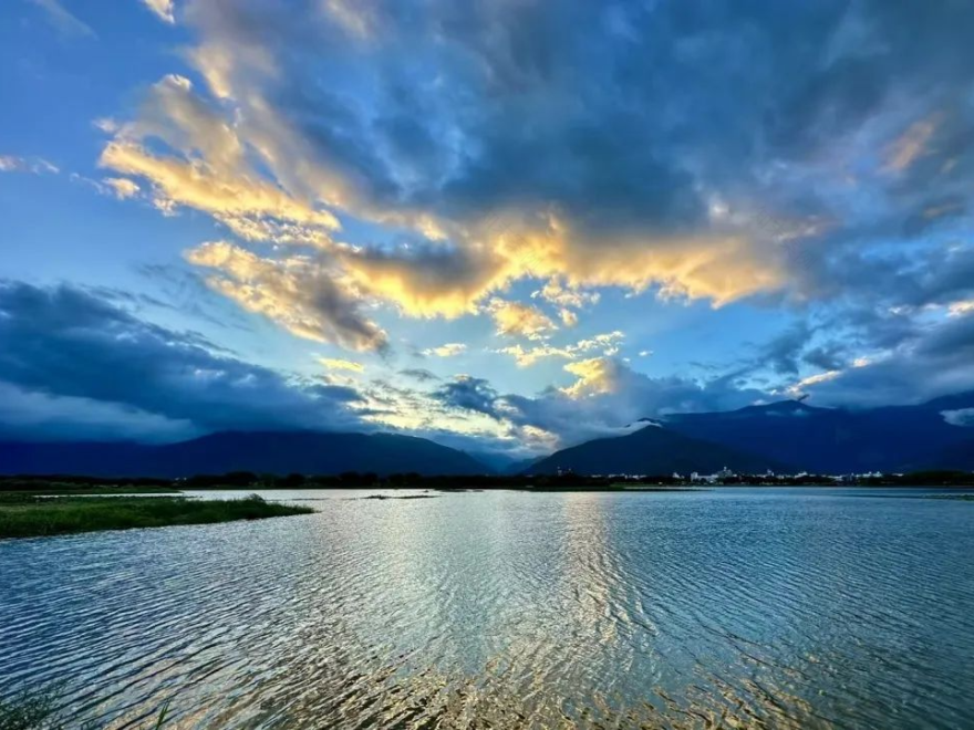 宁波 YUN 酒店丨中国宁波丨卢胤翰-9