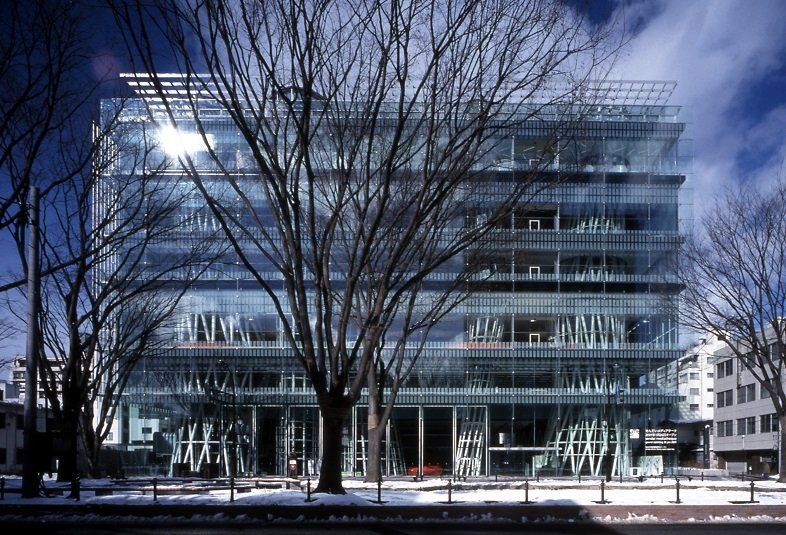 Toyo Ito Mediateca Sendai（仙台媒体中心）丨日本丨Toyo Ito（伊东丰雄）-2