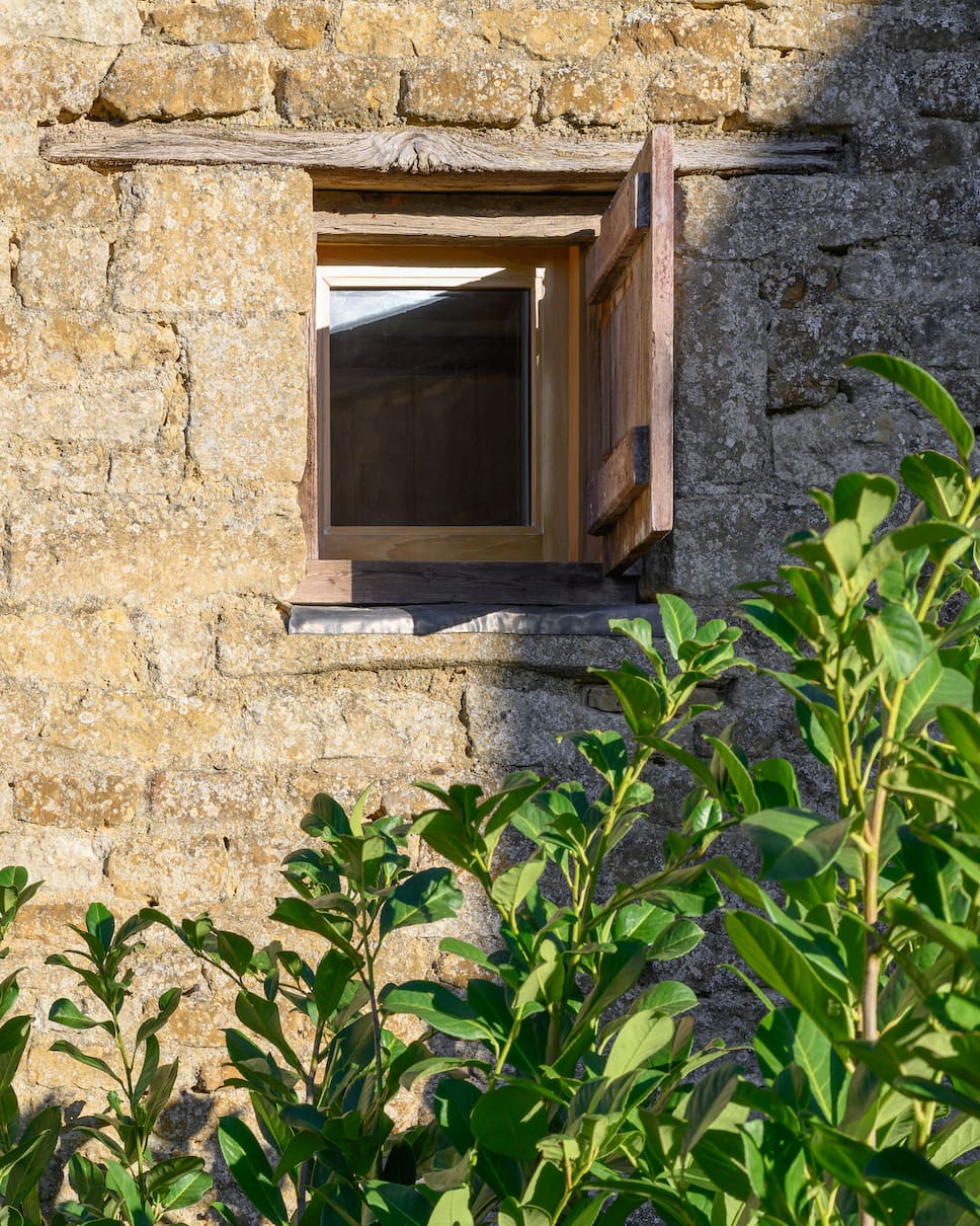 Design Storey保留并修复历史谷仓丨英国-18