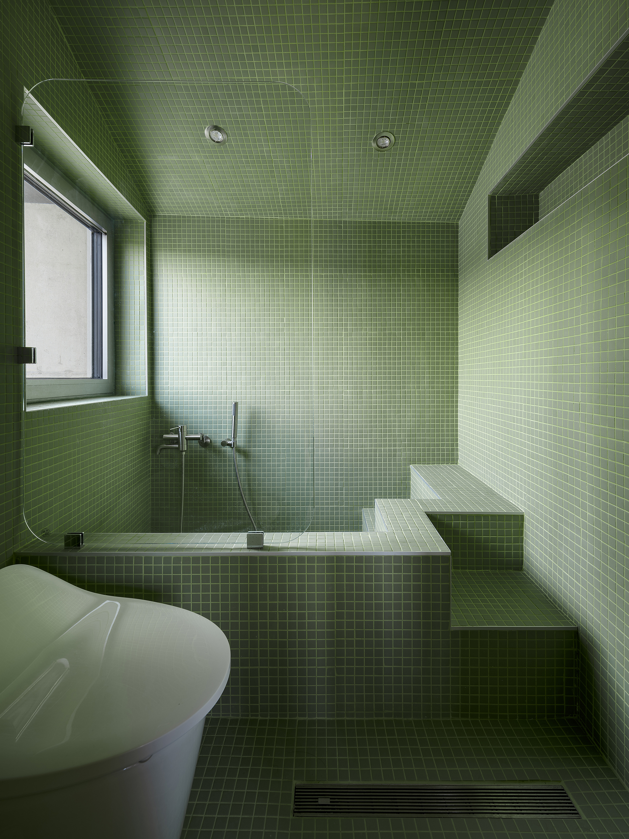 A House that Embraces Its Vegetable Garden / sukchulmok+BRBB Architects-31