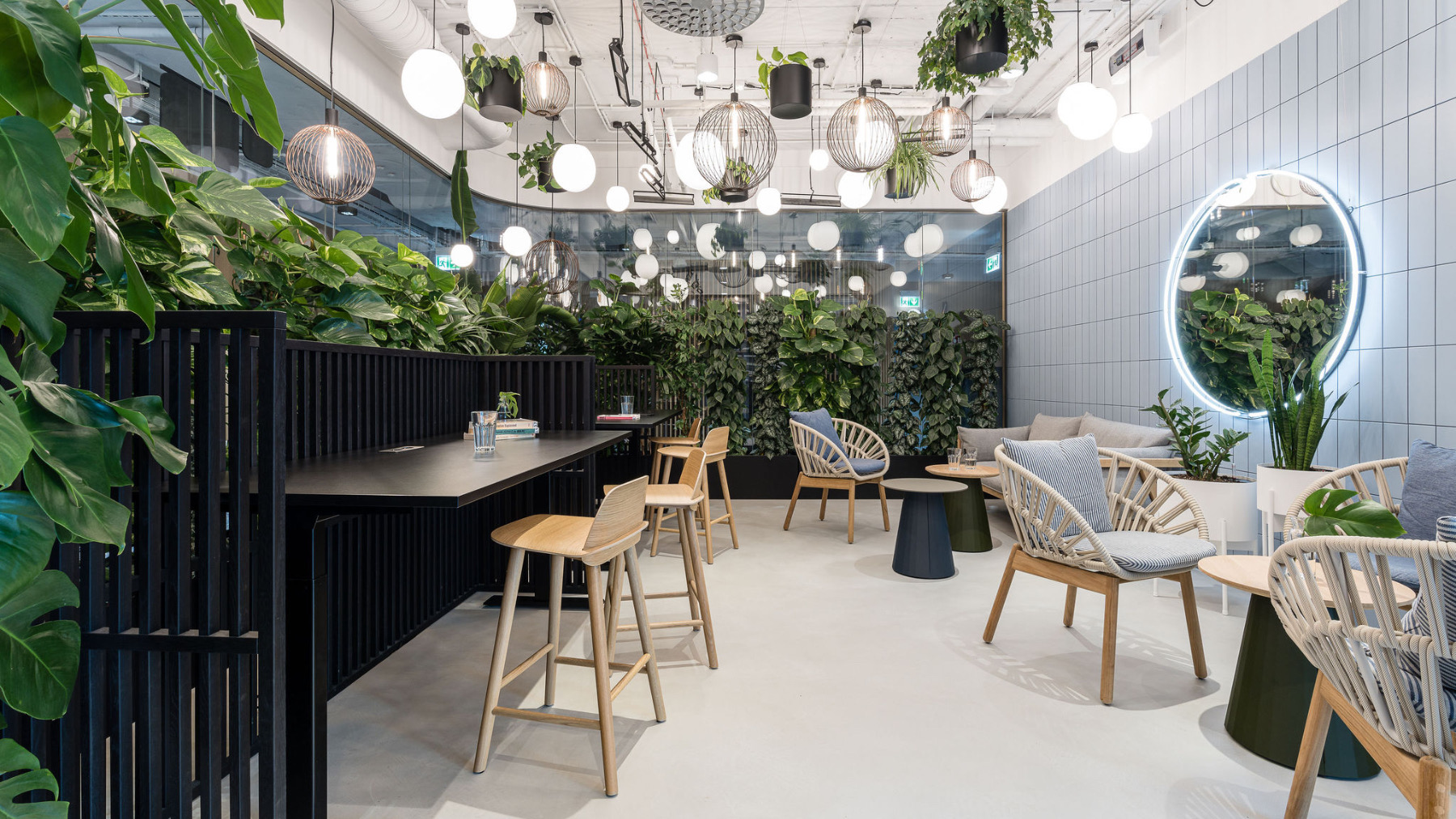 A Tour of Allegro’s New Poznan Office - Officelovin'-7