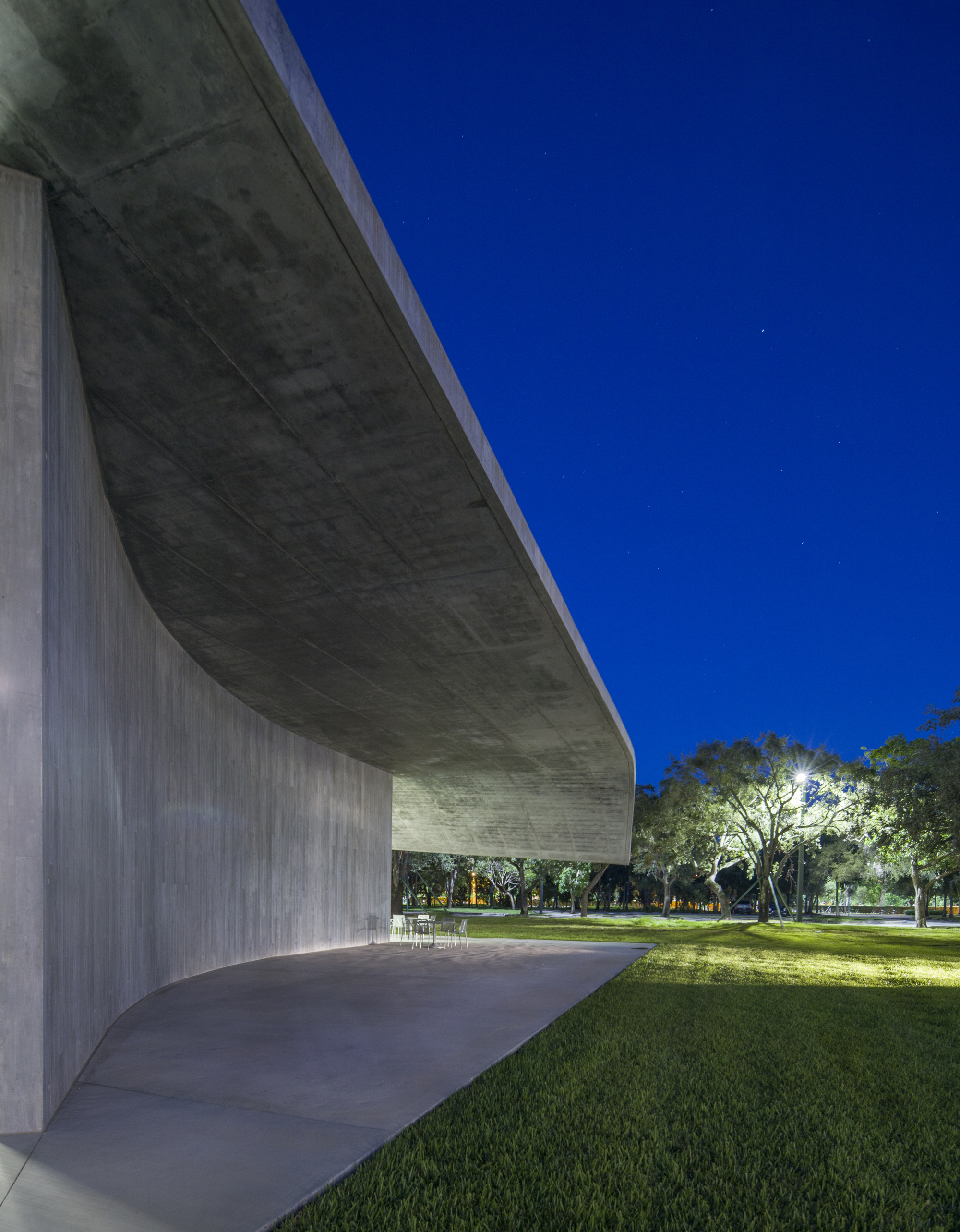 University of Miami School of Architecture / Arquitectonica-31