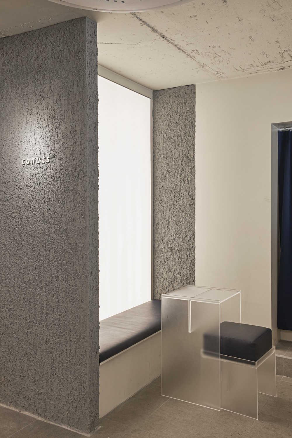 20 平米现代简约风格咖啡厅设计-18