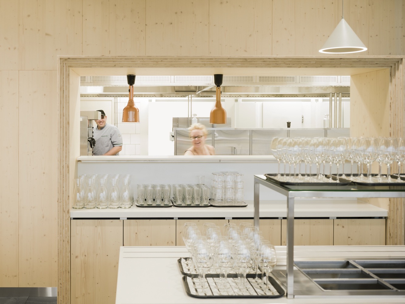 芬兰湖畔宁静休息区-33