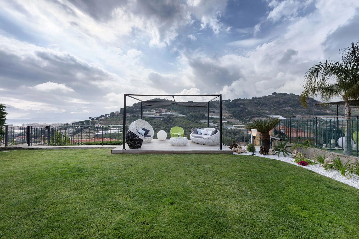 意大利 Bordighera 别墅,自然色彩的室内设计典范-7