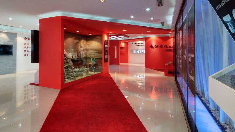 长江之路 | 长江村村史馆的红色飘带设计-8