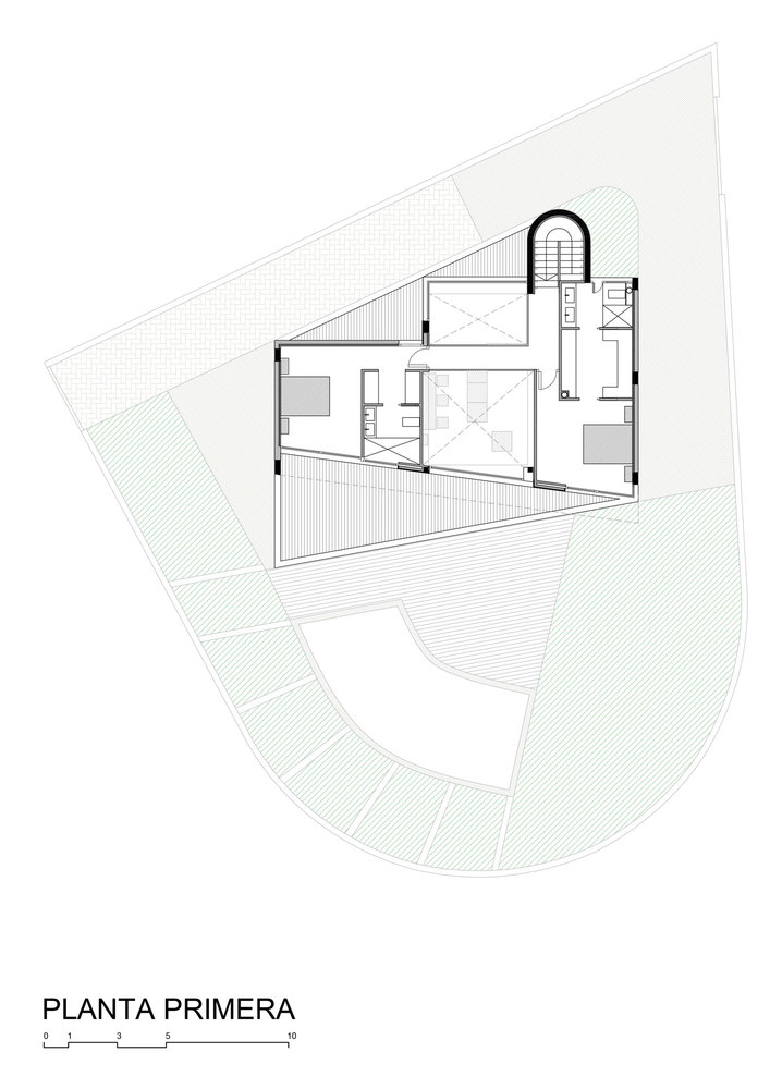 弧形泳池住宅-37