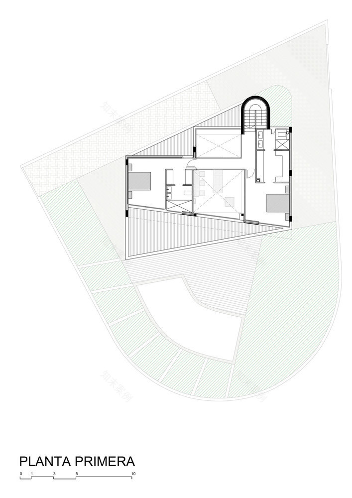 弧形泳池住宅-37