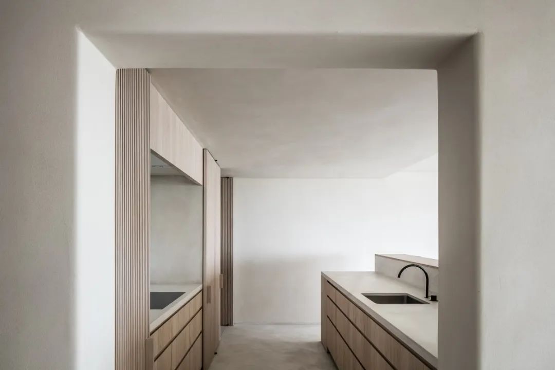 Nathalie Deboel 的温暖极简主义 | 比利时自然的室内设计美学-94