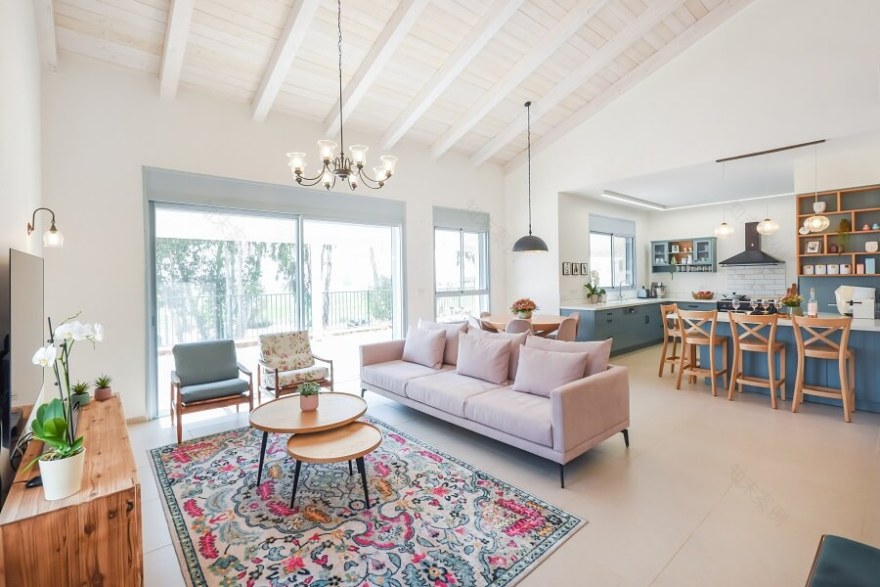 实现基布兹梦想:母亲家的回忆丨室内设计师莉亚·波拉特-15