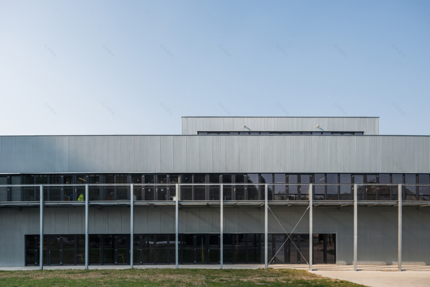 GutGut Roman Zitnansky 建筑丨办公建筑丨 GAD-16