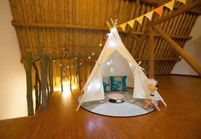 文艺大叔租下8亩林场，花16年种花养草，如今惊艳世人，连美国杂志都给他点赞-128