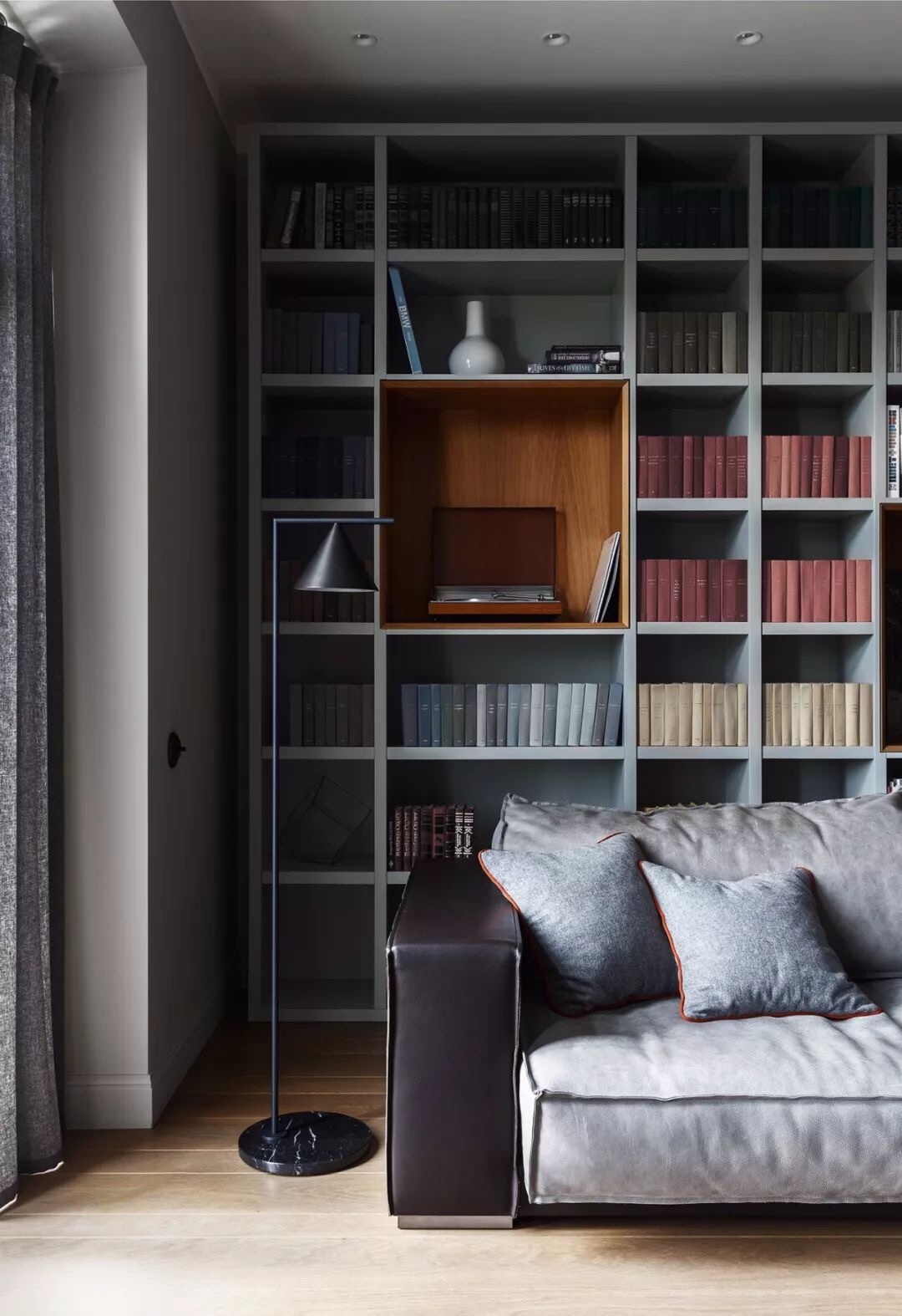 莫斯科现代风公寓设计，刚柔并重的艺术宅邸-52