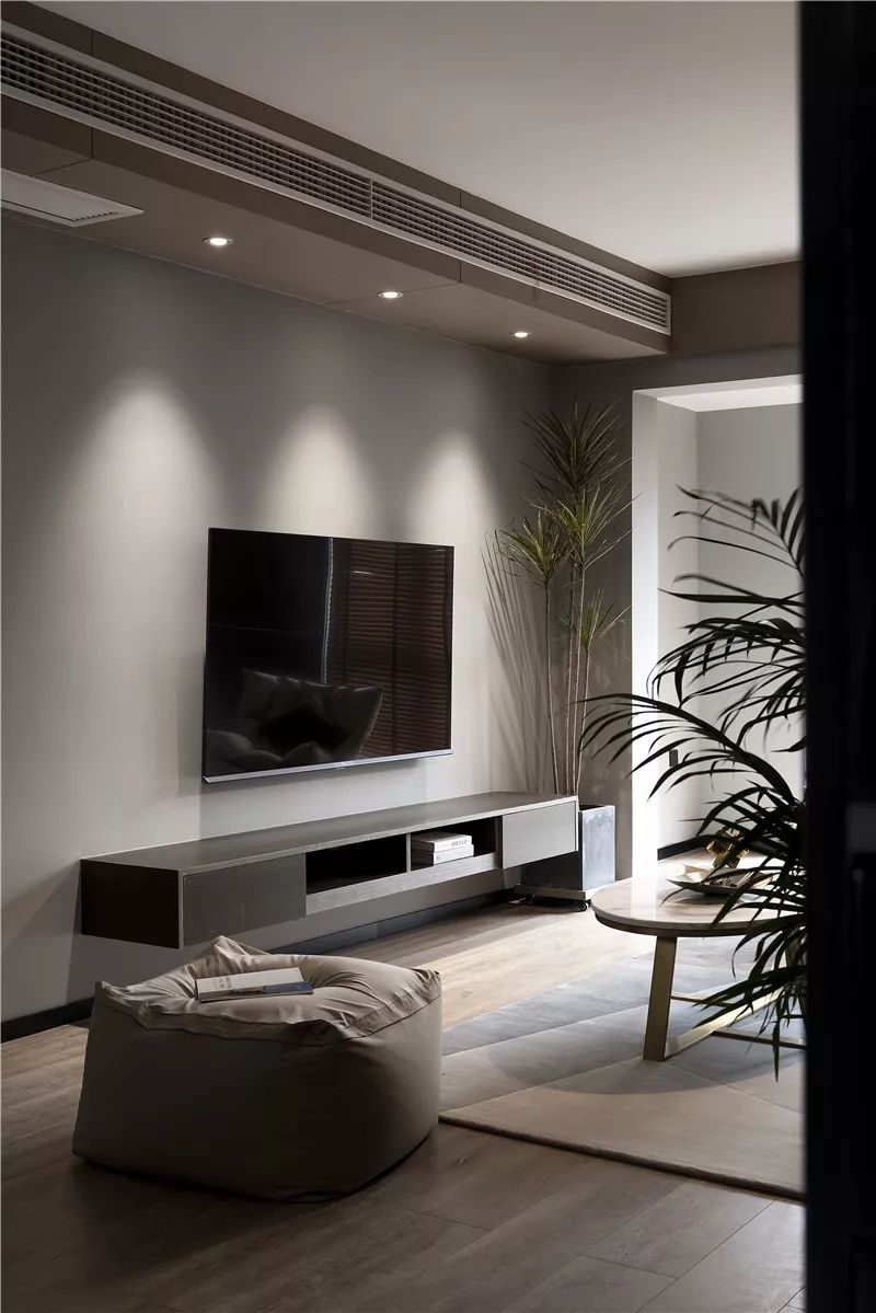 现代风格打造宽敞通透的 84㎡三室两厅-16