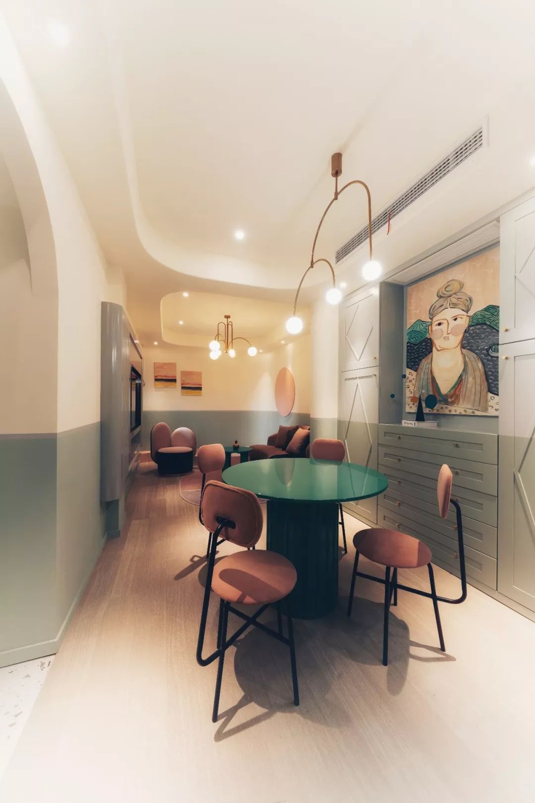 88㎡武汉住宅 | 红配绿温暖空间,以人为本的设计理念-0