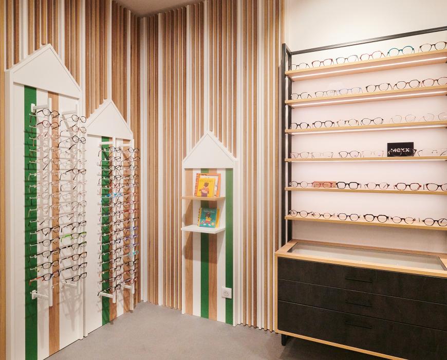 Les Binocles Bauloises眼镜店工业风改造丨JBCC-32